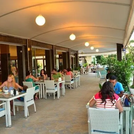 Moda Hotel 2*